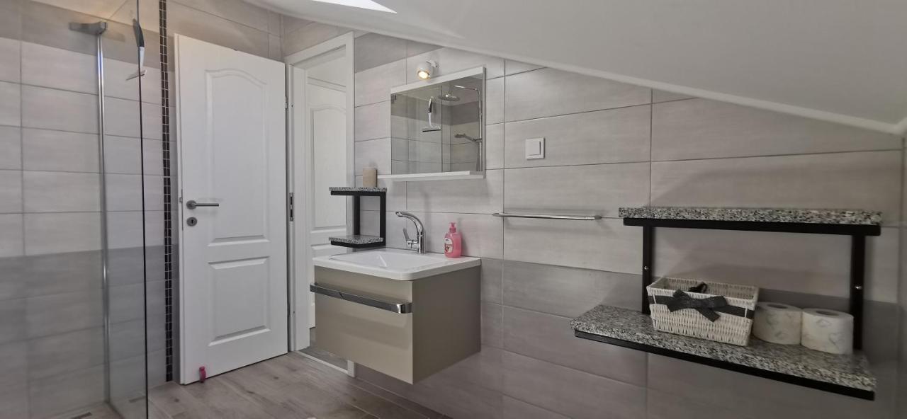 Apartments Angeline Rovinjsko Selo Extérieur photo