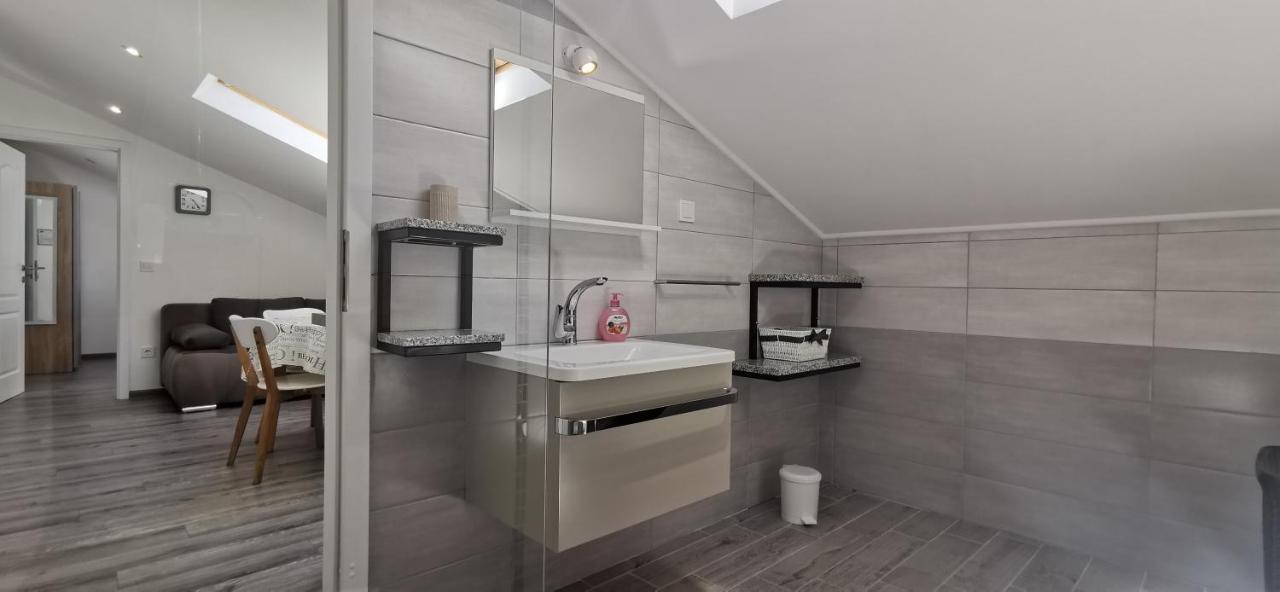 Apartments Angeline Rovinjsko Selo Extérieur photo