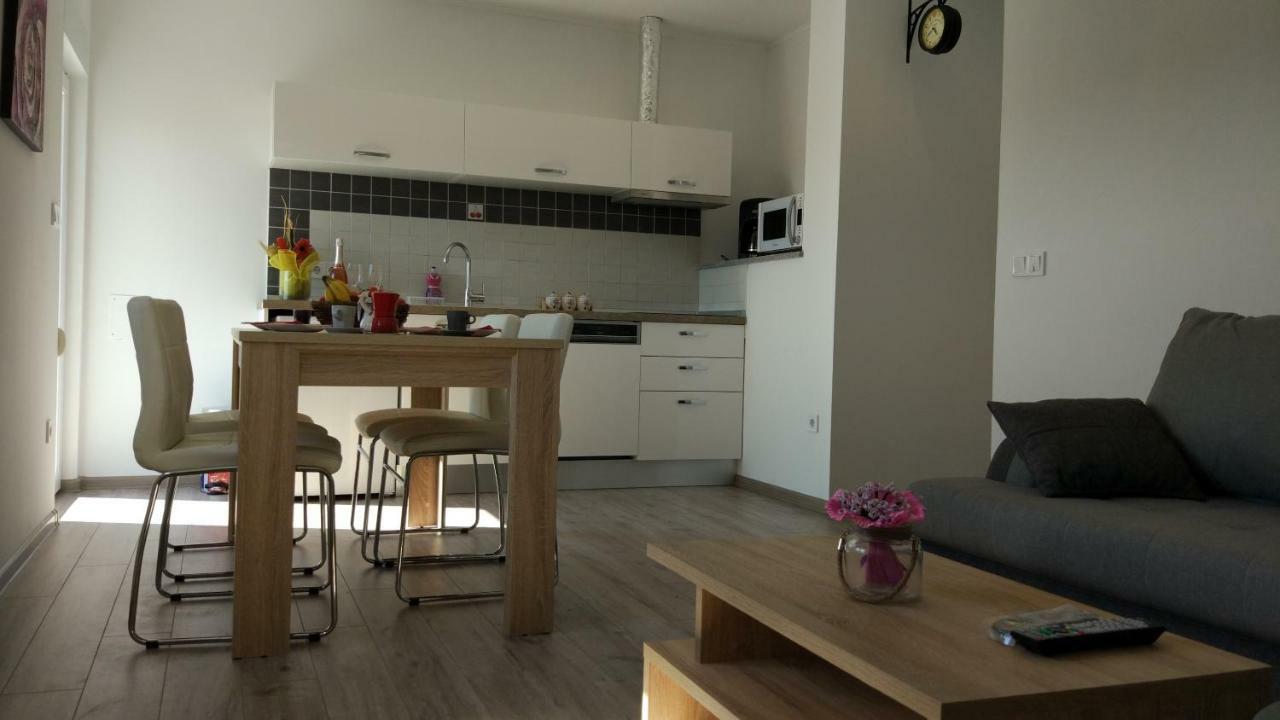 Apartments Angeline Rovinjsko Selo Extérieur photo